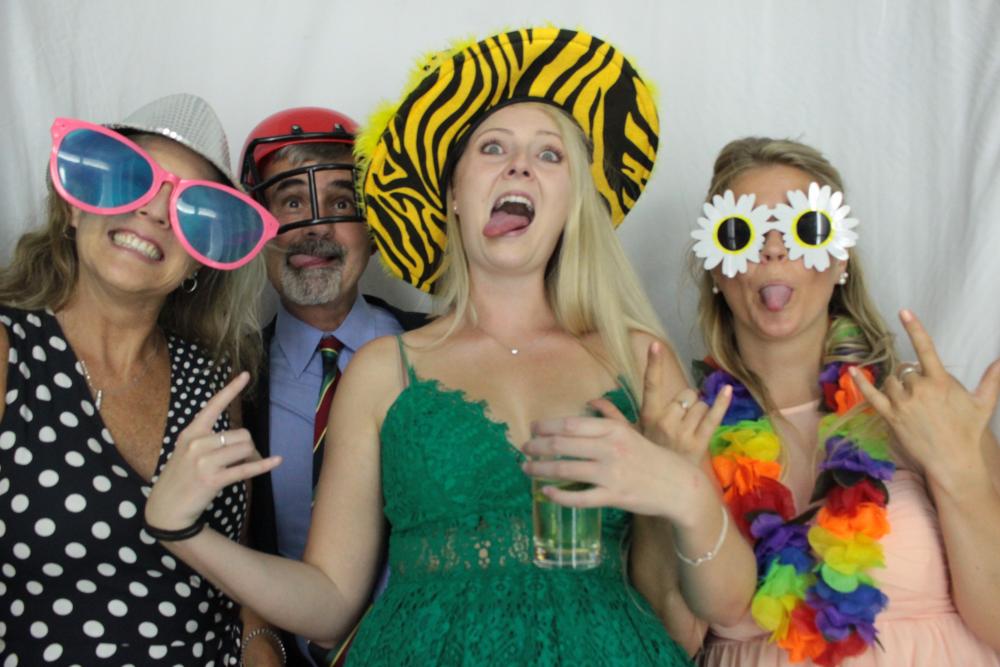 Laura & Oliver | View more photos from the event at gallery.myphotoboothexperience.co.uk/u/MyPhotoBoothExperienceLtd/Laura-Oliver